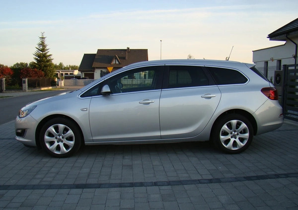 Opel Astra cena 33790 przebieg: 160773, rok produkcji 2013 z Praszka małe 667